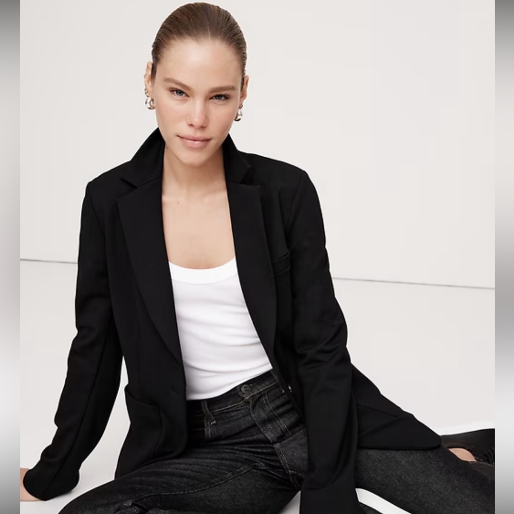 Banana Republic Black Women's Blazer - EVERYWHERE PONTE BLAZER